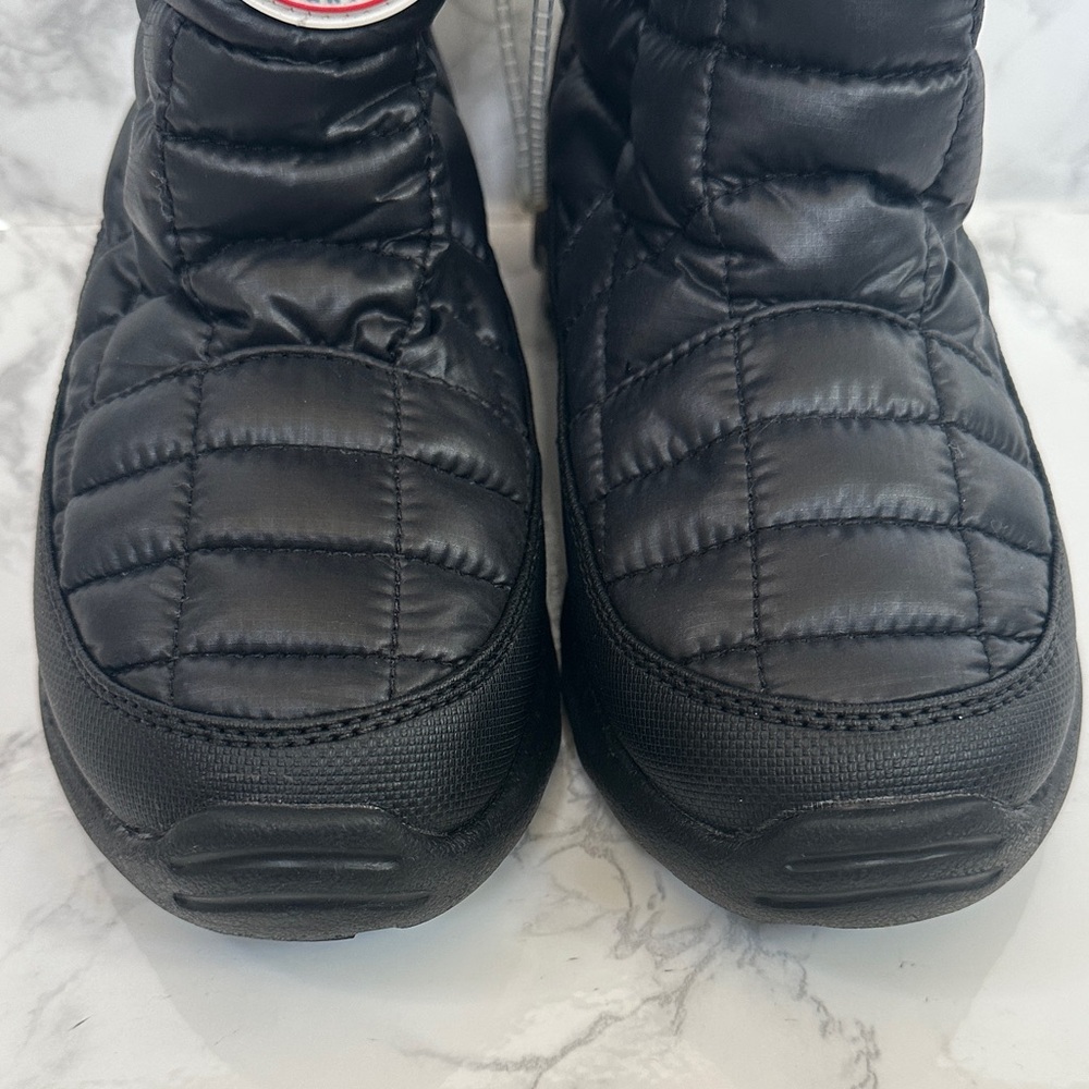 The North Face Women’s Thermoball Bootie - Picture 3 of 12